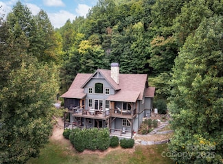 499 Warbler Ln, Black Mountain, NC 28711