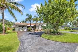 1931 NE 27th St, Lighthouse Point, FL 33064