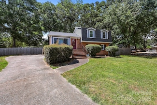 2704 Julep Ln, Charlotte, NC 28273