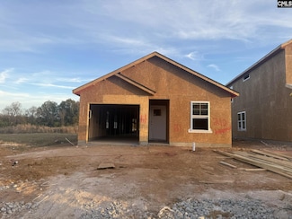 210 Laurinton Farms Rd, Hopkins, SC 29061