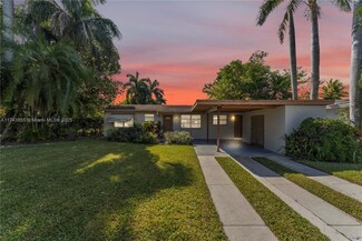206 NE 2nd Place, Dania, FL 33004