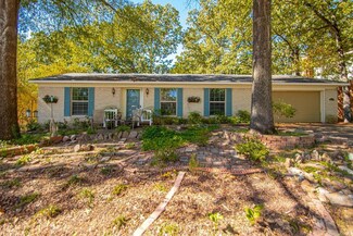 2714 Charter Oak Dr, Little Rock, AR 72227