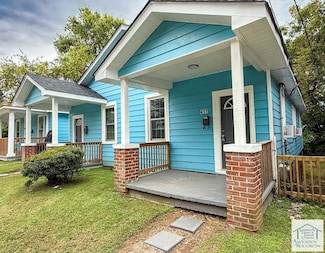 415 & 417 1st St, Danville, VA 24540