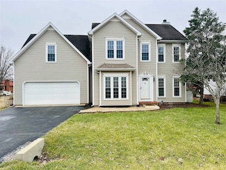 1431 Jenny Ct, Bowling Green, KY 42103