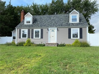 133 Stone Ave, Warwick, RI 02889