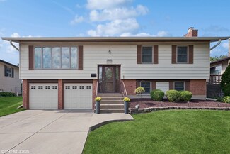 15452 Alameda Ave, Oak Forest, IL 60452