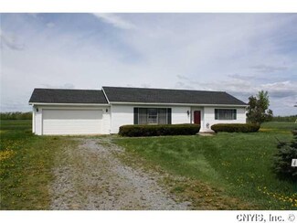 44383 Reynolds Rd, Alexandria Bay, NY 13607