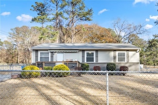 1035 Stonewall Dr SE, Atlanta, GA 30315