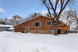 637 83rd Ave NE, Minneapolis, MN 55432