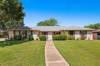 10408 Oak Creek Dr, Greenville, TX 75402