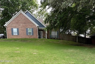 5881 Morganton Dr, Olive Branch, MS 38654