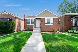 9835 S Drexel Ave, Chicago, IL 60628