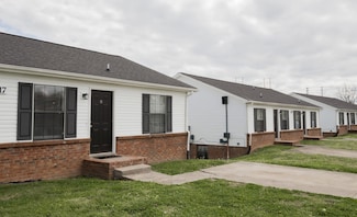 110 Bennett Dr, Clarksville, TN 37042