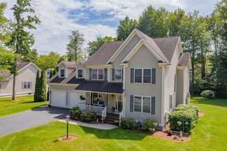 80 Burnham Ln, Colchester, VT 05446