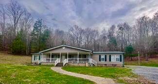 459 Silver Leaf Ln, Chuckey, TN 37641