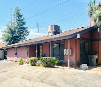 4627 N Emerson Ave, Fresno, CA 93722