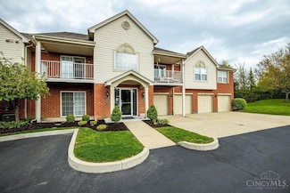 3950 Olde Savannah Dr, Cincinnati, OH 45247
