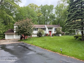 1565 Crescent Rd, Clifton Park, NY 12065