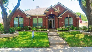 1126 Magnolia Woods Ct, Sugar Land, TX 77479