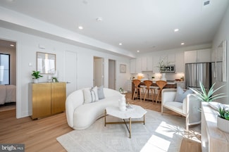 1228 Brentwood Rd NE Unit 1, Washington, DC 20018