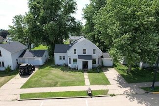 1430 Lincoln Ave, Fennimore, WI 53809