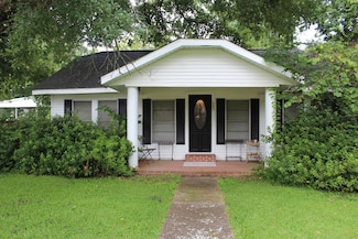 642 Texas 62, Buna, TX 77612