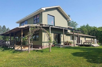13847 410th St, Clearbrook, MN 56634