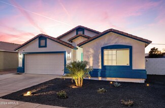 5636 S 14th St, Phoenix, AZ 85040