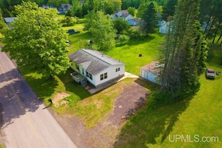 878 Main St Unit GAY, Lake Linden, MI 49945