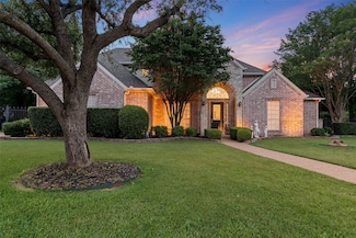 1900 Newport Ct, Southlake, TX 76092