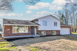 2414 Goodenough Ave, Akron, OH 44320