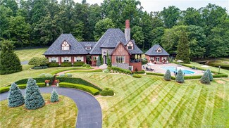 6008 English Ct, Floyds Knobs, IN 47119