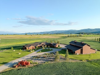 770 Montana 82, Somers, MT 59932