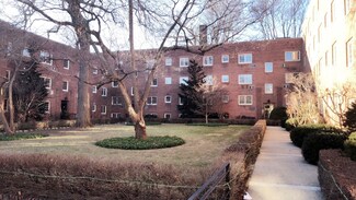 28 Saint Paul St Unit 2, Brookline, MA 02446