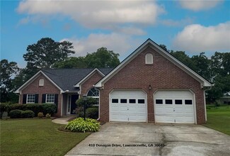 410 Dunagan Dr, Lawrenceville, GA 30045