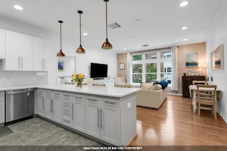 1200 Grand St Unit 426, Hoboken, NJ 07030