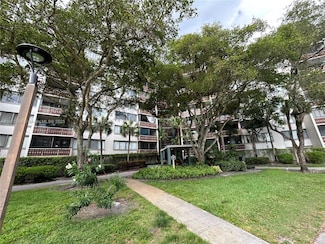 4222 Inverrary Blvd Unit 4211, Lauderhill, FL 33319