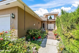131 Katie Ln, Selah, WA 98942