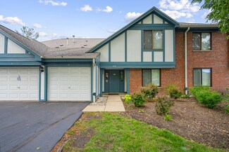 570 Cumberland Trail Unit A, Roselle, IL 60172