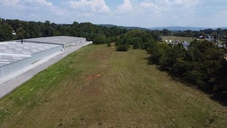 21 Ac N Spring St, Sparta, TN 38583
