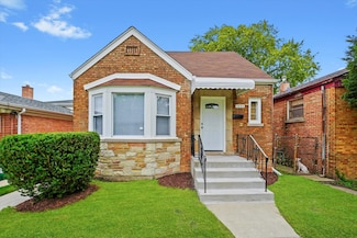 10135 S Forest Ave, Chicago, IL 60628