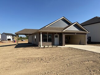 239 Cedar Ct, Clarksville, TN 37042