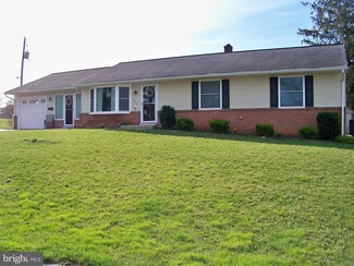 222 Circle Dr, Quarryville, PA 17566