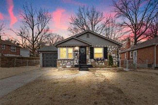 1935 Vinita Dr, Saint Louis, MO 63114