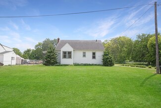 2936 Independence Ave, Evansdale, IA 50707