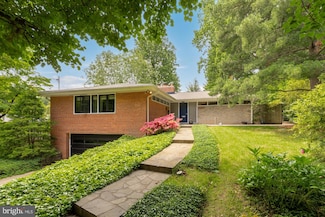 6804 Granby St, Bethesda, MD 20817