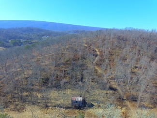 95 Little Greenbriar Rd, Wayne Township, PA 17051