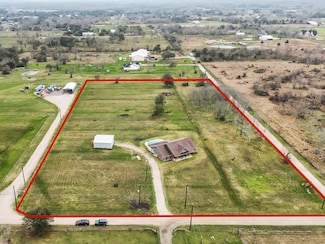 16941 Cowan Rd, Alvin, TX 77511