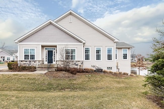 2667 Oxford Cir, Ann Arbor, MI 48103