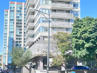 5601 N Sheridan Rd Unit 10C, Chicago, IL 60660